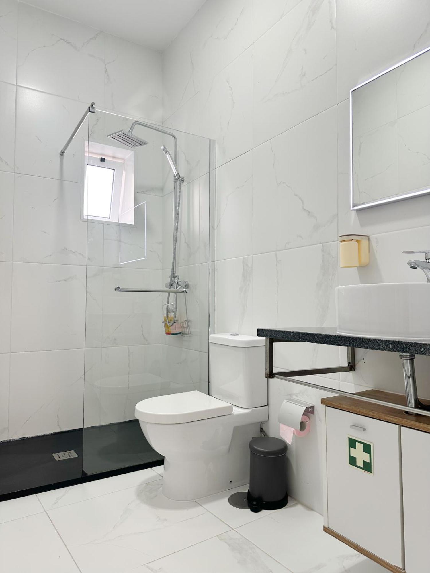 Central Cozy Stay 2 Ac Near Metro Porto Eksteriør billede