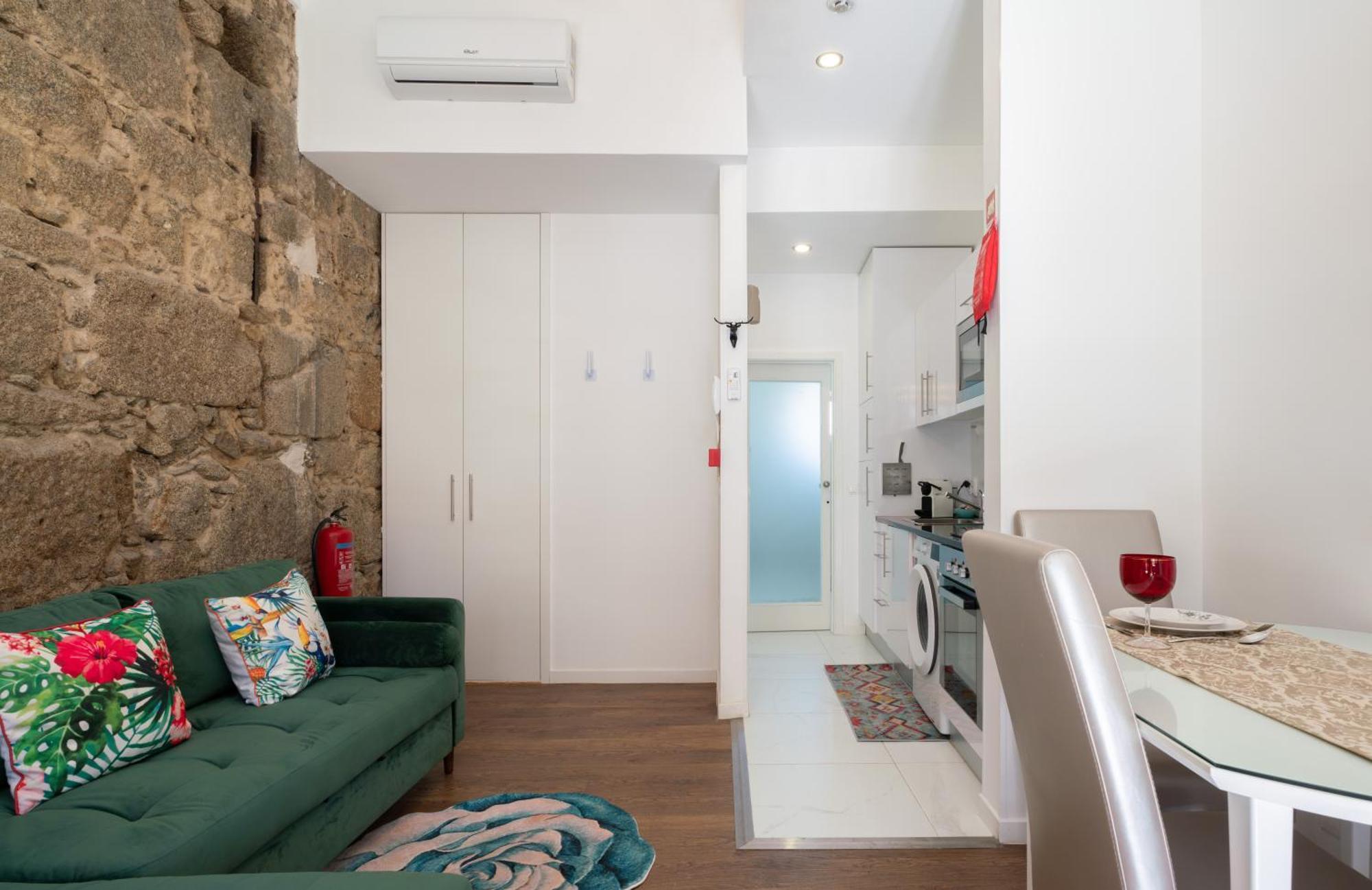 Central Cozy Stay 2 Ac Near Metro Porto Eksteriør billede