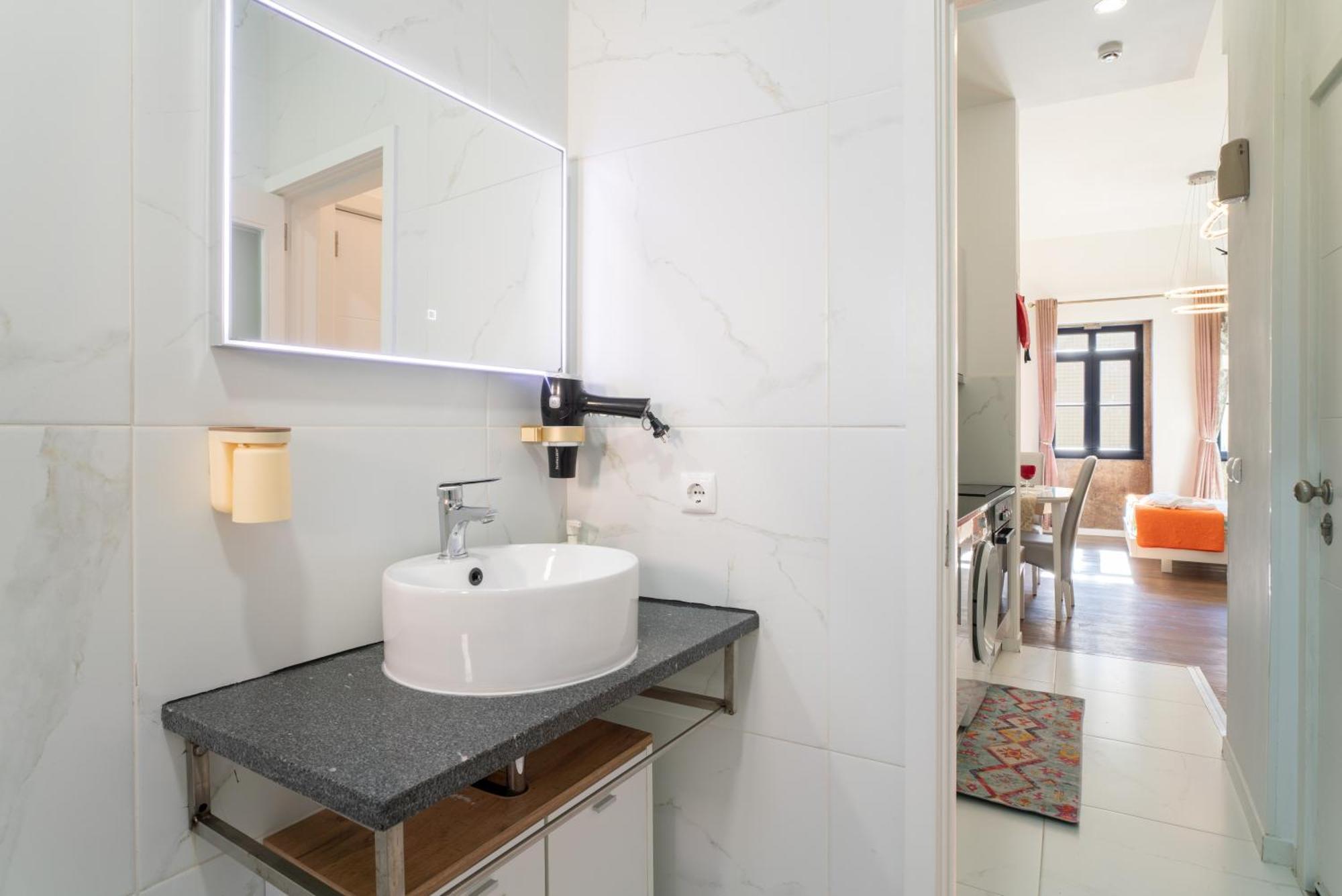 Central Cozy Stay 2 Ac Near Metro Porto Eksteriør billede